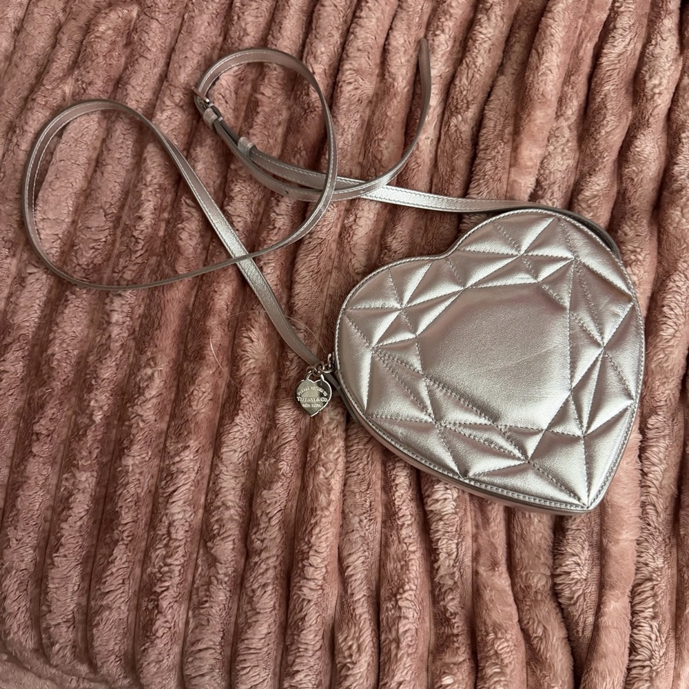 tiffany & co silver heart crossbody bag